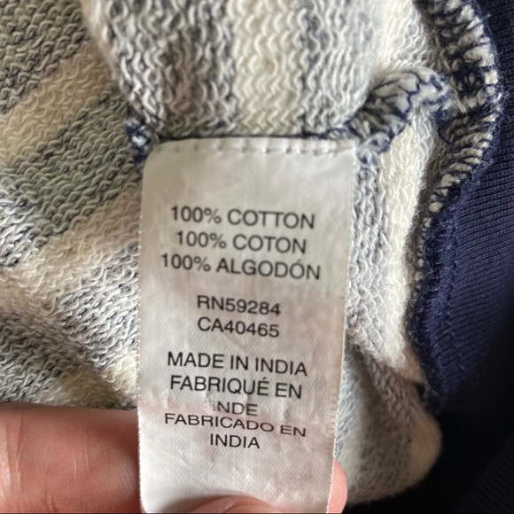 🌸5/$25🌸 Children’s Place | Navy and White Striped Zipper Hoodie | Size XXL - Picture 4 of 4